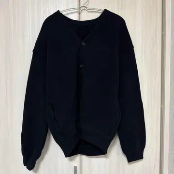 crepuscule (크렙스큐어) V/N cardigan 1사이즈