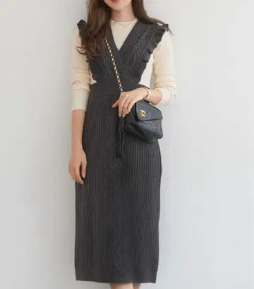 니트 원피스 크로스 레이어드 케이블 짜임 바니레