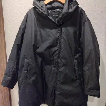 UNTITLED 블랙 다운 자켓 42