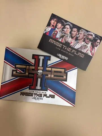 J Soul Brothers RABBIT THE FLAG