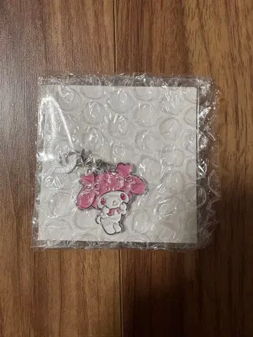 TWICE 산리오 랜덤 키링 참 마이멜로디 모브리