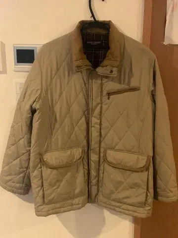 퀼팅 점퍼 베이지 M 사이즈