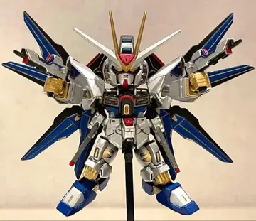 SDEX 스트라이크 프리덤 건담 메탈릭 페인팅