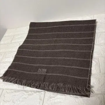 HUGO BOSS 휴고보스 머플러 새상품급