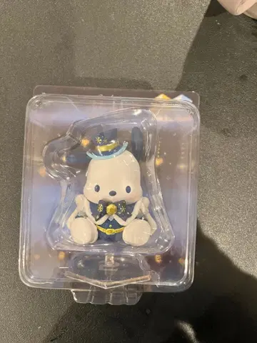 해피 복권 홀리데이 산리오 포차코 피규어