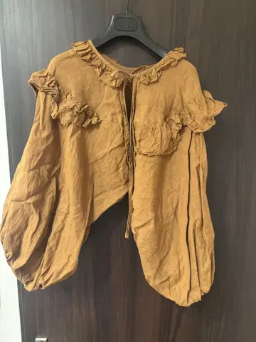 ito 브라운 프릴 볼레로