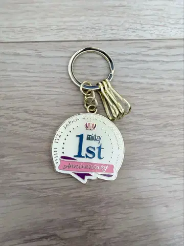 ITZY 팬클럽 1st Anniversary 키링