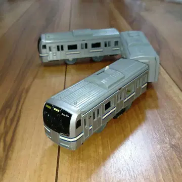 프라레일 E217계 요코스카선