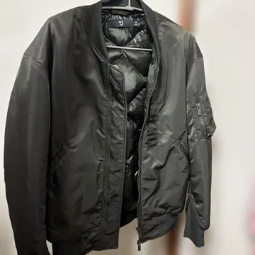 유니클로 +J 하이브리드 다운 오버사이즈