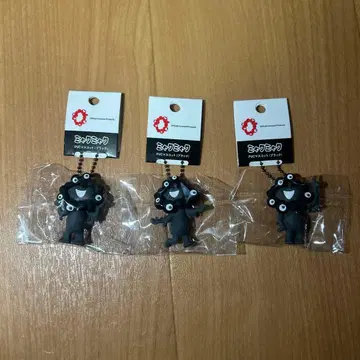 블랙 미야쿠미야쿠 PVC 마스코트 3종 세트