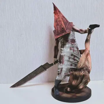 사일런트 힐 2 레드 피라미드 싱 1/6 스케일 동상