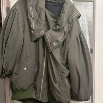 캔디 스트리퍼 빅 세일러 카라 MA-1