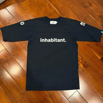 인하비탄트 T셔츠 S 블랙