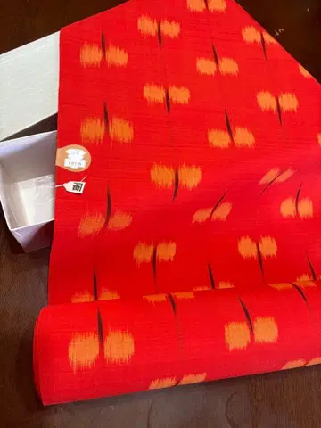 빨간색 무늬 기모노 옷감 100% 울