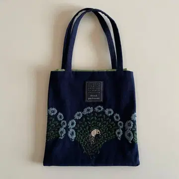 mina perhonen 미나 페르호넨 peacock 미니백 공작