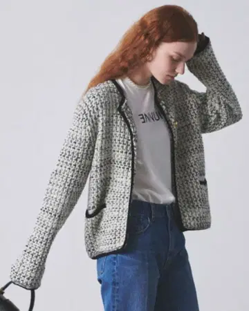 새상품급 Mila Owen 골드 버튼 니트 트위드 가디건 자켓