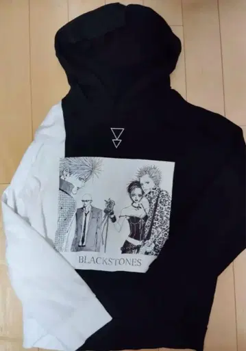 NANA 블라스트 KMK 킹 리 마스크 콜라보 후드티 야자와 아이