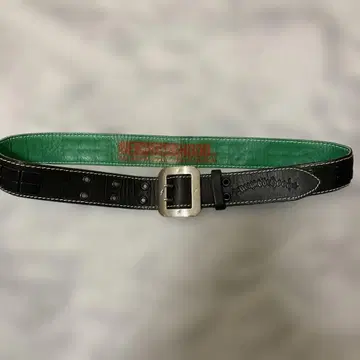 NEIGHBORHOOD 스터드 부착 가죽 벨트