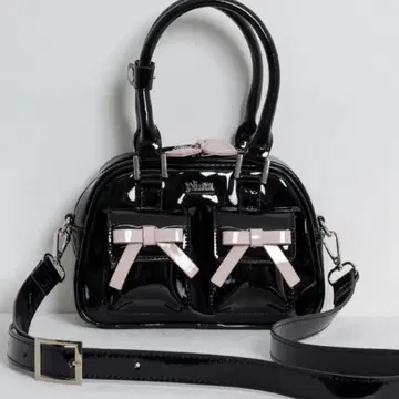 pium 리본 포켓 에나멜 미니 보스턴 백 블랙 x 핑크