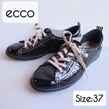 ecco 광택 에나멜 스트라이프 레이스업 가죽 스니커즈