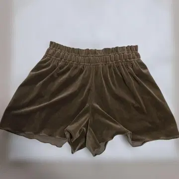 [ 새상품급 ] 폭시 FOXEY 벨로아 숏팬츠 카키 사이즈 40