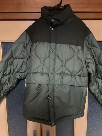 THE NORTH FACE 다운 자켓 M 올리브 그린