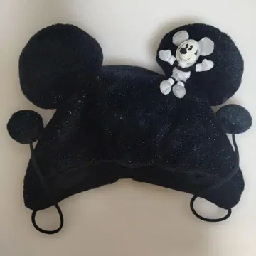 디즈니 미키 복슬복슬 블랙 라메 퍼 폼폼 캡