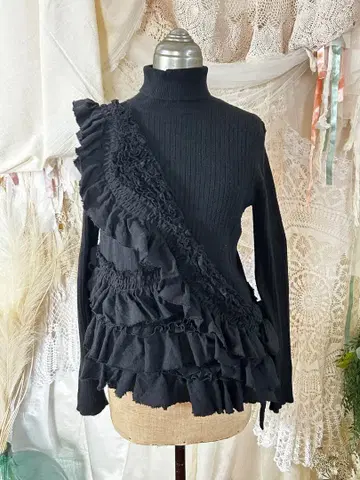 플룸 원숄더 베스트 블랙