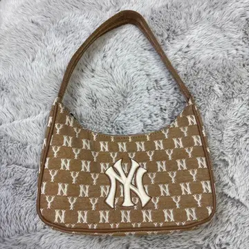 MLB NewYorkYankees NY 모노그램 자카드 호보 백