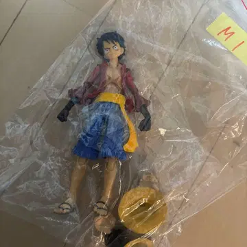 원피스 루피 피규어