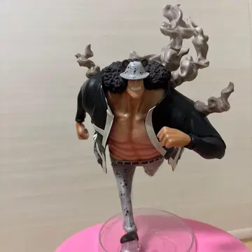 원피스 제일복권 미래섬 에그헤드 D상 바솔로뮤 쿠마 피규어