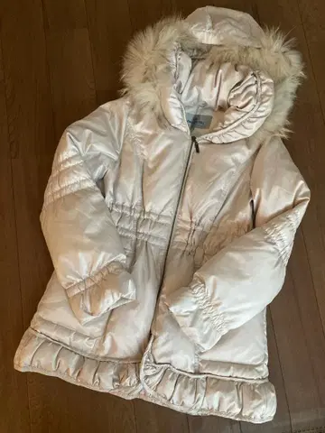 비아지오 블루 다운 코트 샴페인 베이지