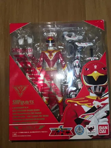 피규아트 레드 호크 제트맨