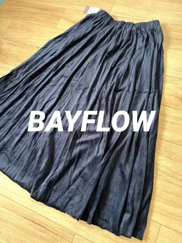 미사용 새상품 BAYFLOW 다크 블루 벨로아 플리츠 스커트 허리밴딩