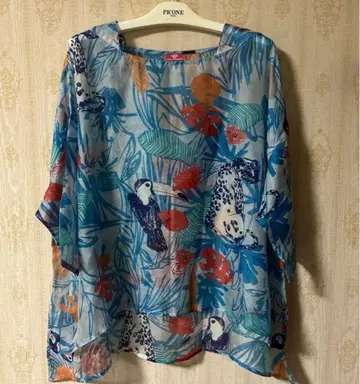 티셔츠 ( TERA BLANCA )