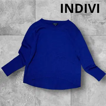 새상품급 INDIVI 로얄 블루 니트 루즈핏 라운드넥 38