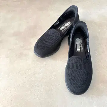 [ 새상품급 ] SKECHERS 스케쳐스 slip-ins 블랙 슬립온