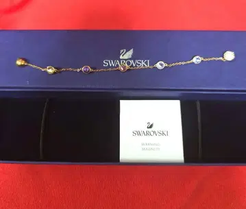 Swarovski 자석식 팔찌