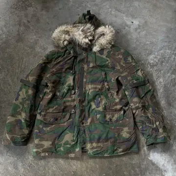 텐더로인 카모 재킷 초레어