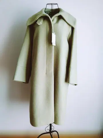 페미닌 컬러 롱 코트 (미사용)