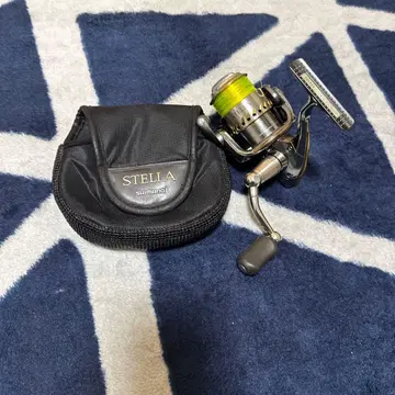 SHIMANO 04 STELLA 2000S 스피닝 릴