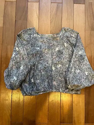 미나 페르호넨 unforgettable moment 돌먼 블라우스 36