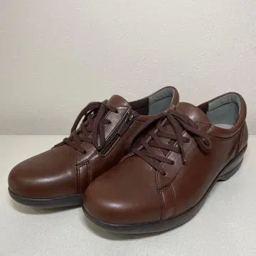 브라운 가죽 신발 지퍼 포함 23.5cm 3E