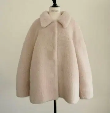 OHGA 무스탕 코트 라이트 베이지 M [ 새상품 시착만 한 상품 ]