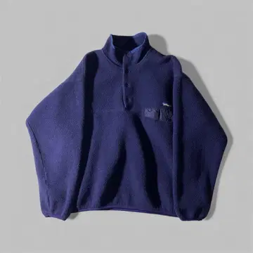 95년산 Patagonia 신틸라 스냅T