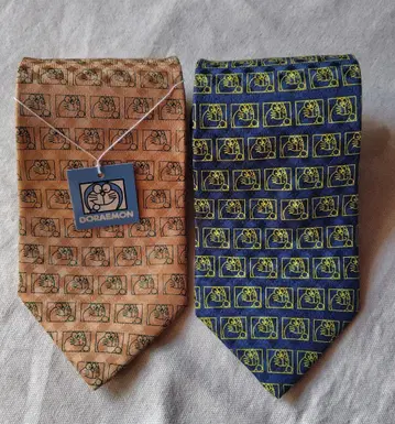 도라에몽 넥타이 미사용품 & used품 2개 세트