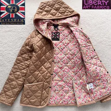 컨디션 최상 라벤햄 LIBERTY 퀼팅 자켓 코트 꽃무늬