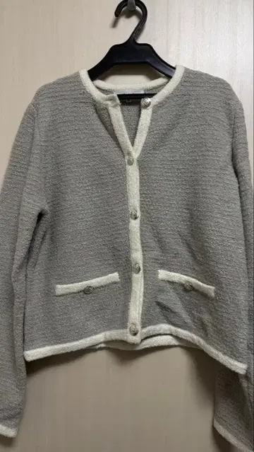작년 구매 그레이 가디건 사이즈 38