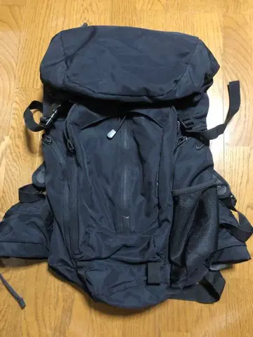 Nike 블랙 백팩 다기능