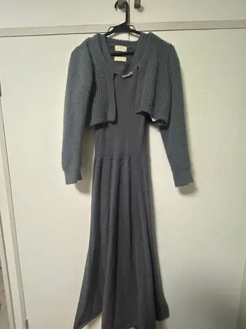 안미르 원피스 그레이